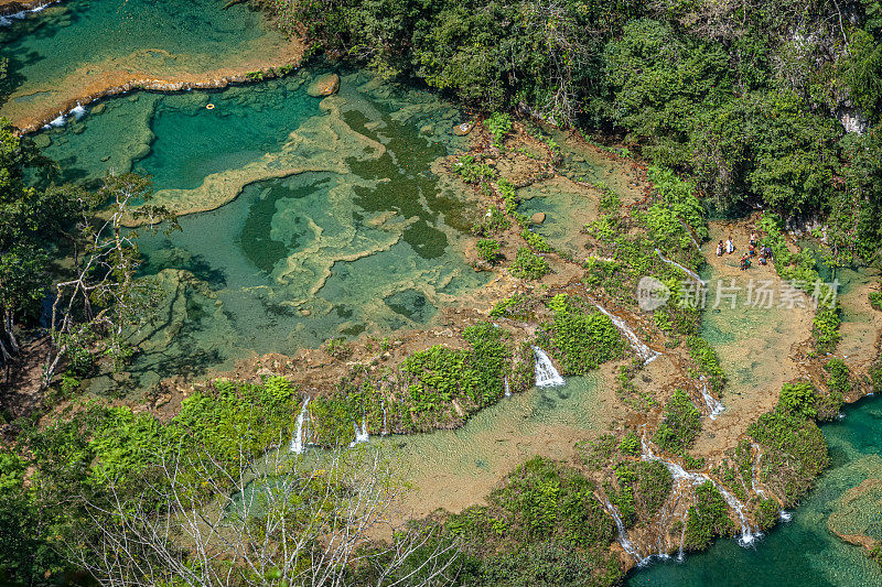 卡比尔河，里约热内卢微光，危地马拉的Champey，琅上古的市政，Alta Verapaz。